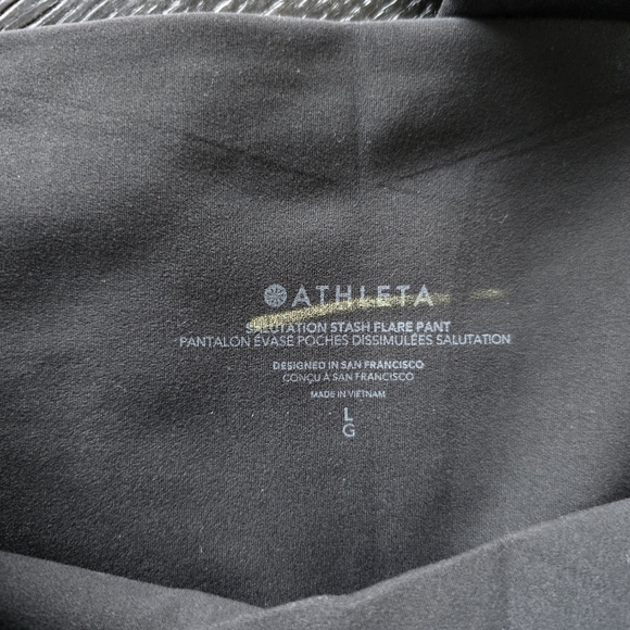 NWT Athleta Salutation Stash Flare Pant - Picture 10 of 10